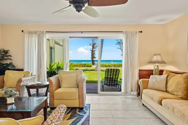 $1,299,000 | 4-1250 Kuhio Highway, Unit D101, Kapaa, HI 96746