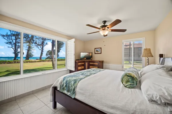 $1,299,000 | 4-1250 Kuhio Highway, Unit D101, Kapaa, HI 96746