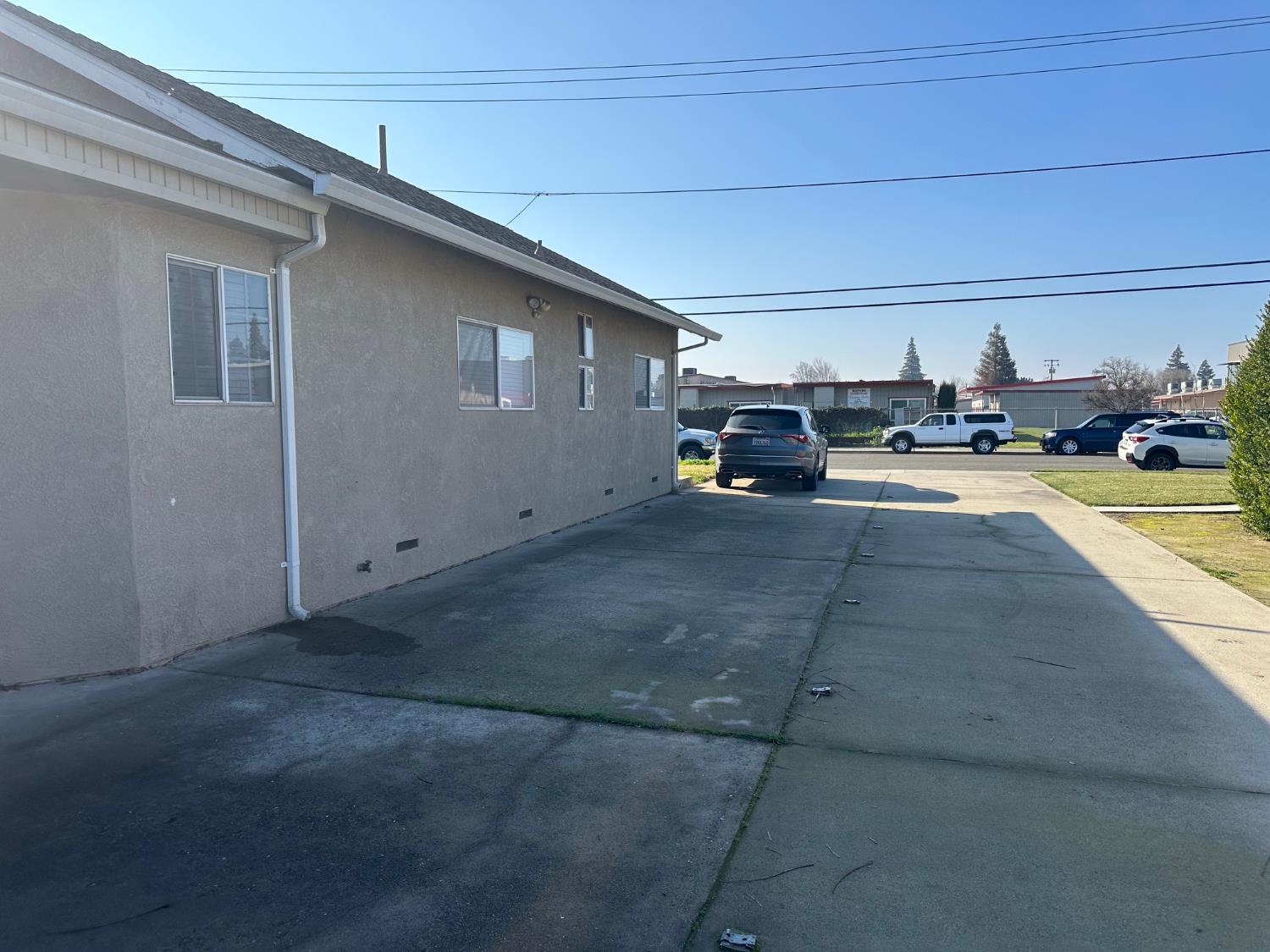 150 North Acacia Avenue Ripon, CA 95366 - Photo 11 of 54