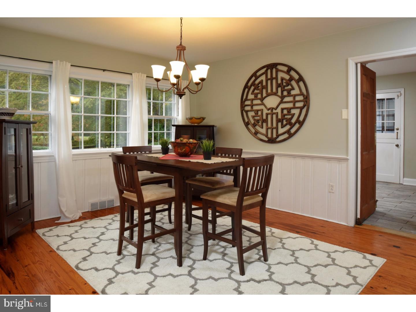 113 Laurel Road Princeton, NJ 08540 - Photo 5 of 15