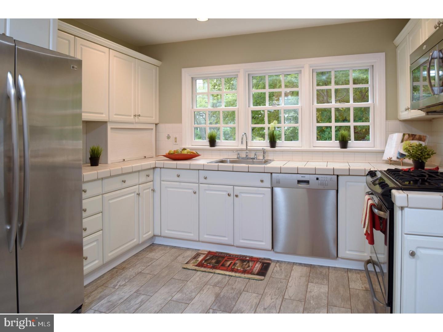 113 Laurel Road Princeton, NJ 08540 - Photo 6 of 15