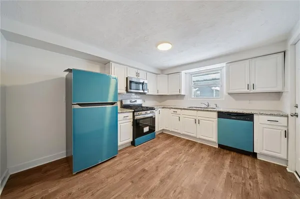 $1,895 | 41 Norton Street, Pittsburgh, PA 15211