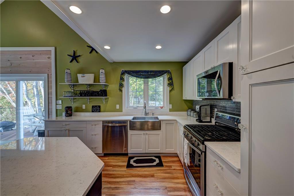 8 Mills Road Kennebunkport, ME 04046 - Photo 13 of 35 Photo