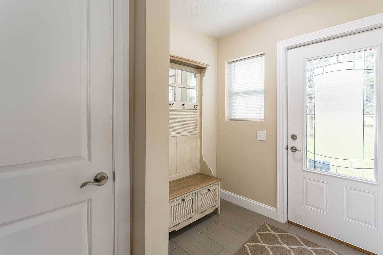 2527 North Three Mile Road Traverse City, MI 49686 - Photo 20 of 38 1831388-19.JPG