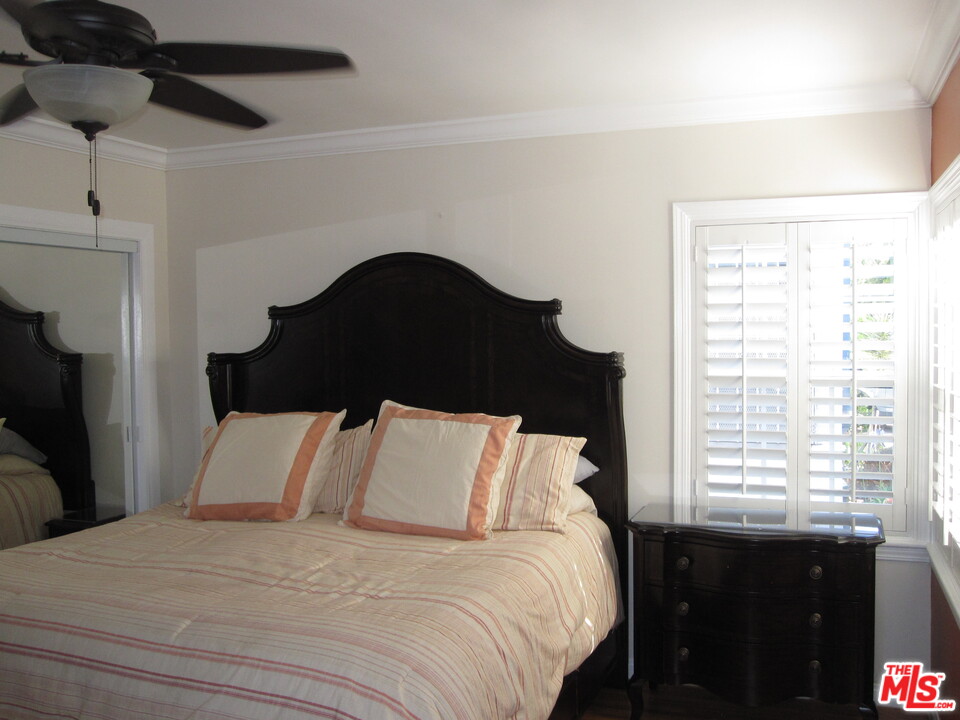 3650 Virginia Road Los Angeles, CA 90016 - Photo 10 of 17