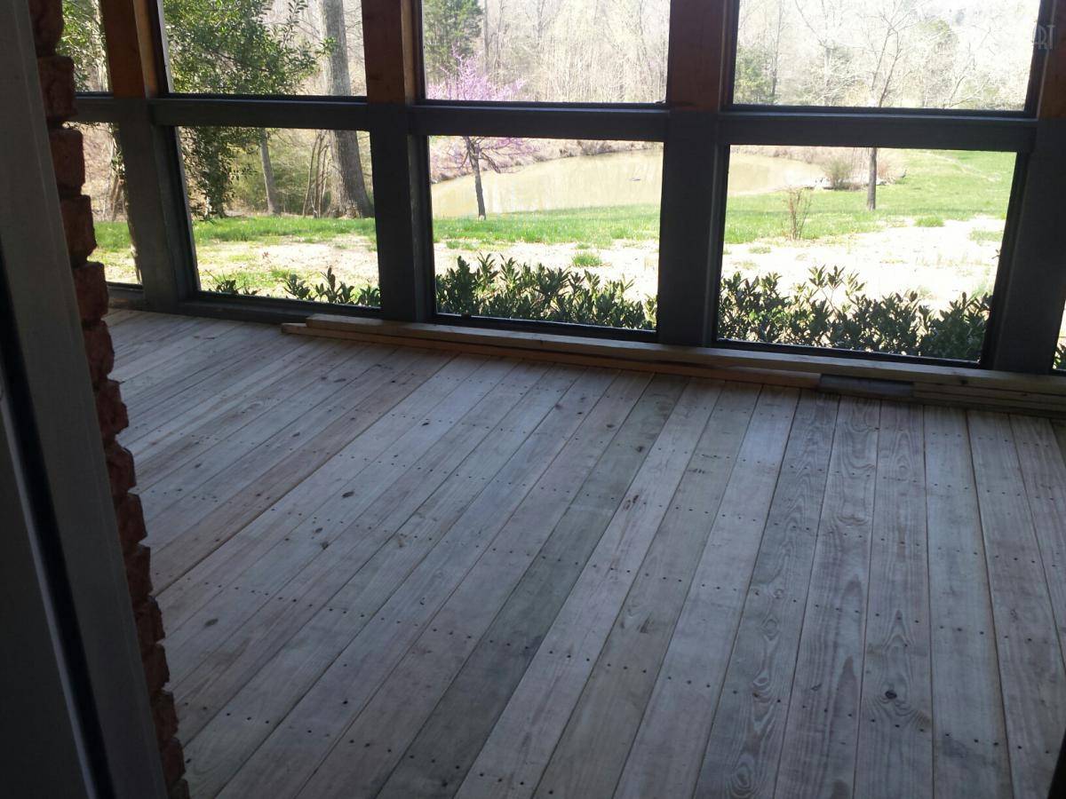 4137 Beech Log Road Lebanon, TN 37090 - Photo 22 of 30 Screened porch looking towards the front yard. Brand new flooring on porch.