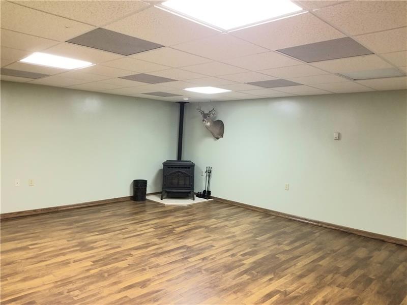 906 Evergreen Road Leechburg, PA 15656 - Photo 17 of 24 Gallery Image 17