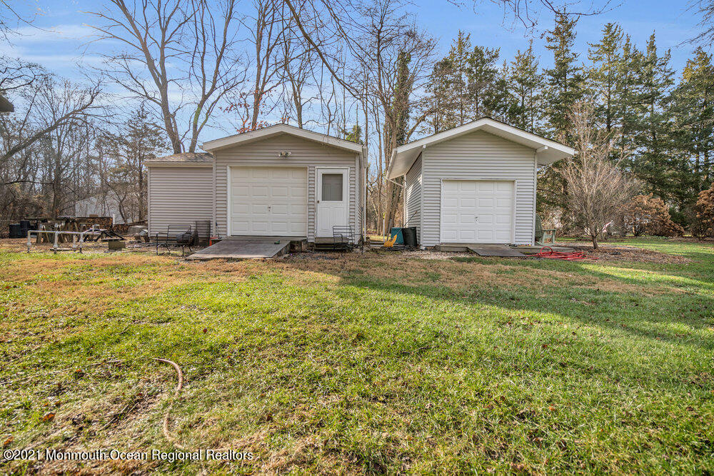 1256 Maxim Southard Road Howell, NJ 07731 - Photo 30 of 38 049_dsc02784-1