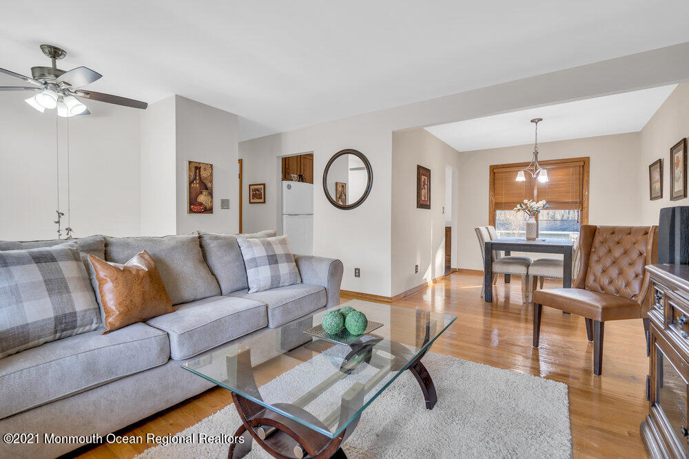 1256 Maxim Southard Road Howell, NJ 07731 - Photo 9 of 38 012_dsc02663