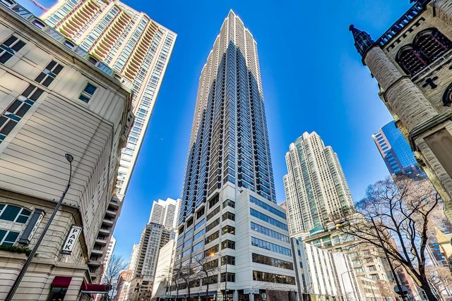 $335,000 | 30 East Huron Street, Unit 5605, Chicago, IL 60611