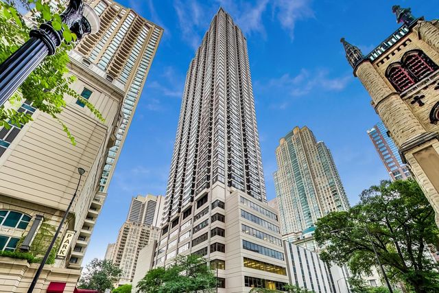 $335,000 | 30 East Huron Street, Unit 5605, Chicago, IL 60611