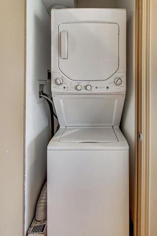 $335,000 | 30 East Huron Street, Unit 5605, Chicago, IL 60611