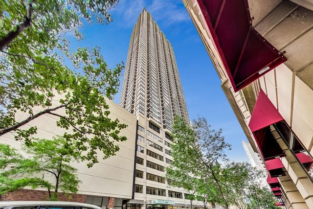 $335,000 | 30 East Huron Street, Unit 5605, Chicago, IL 60611