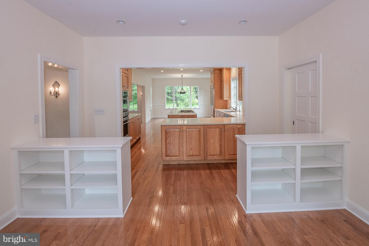 242 Broughton Lane Villanova, PA 19085 - Photo 11 of 41