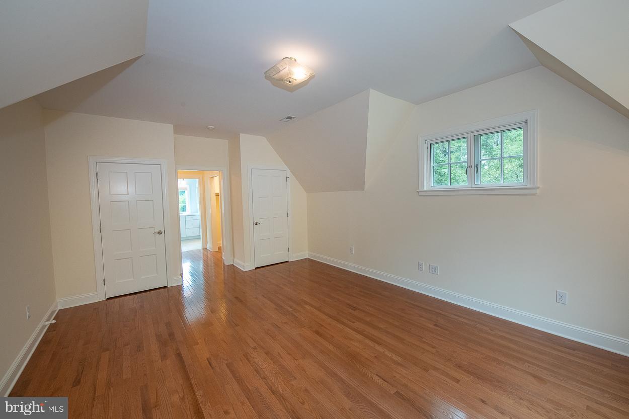 242 Broughton Lane Villanova, PA 19085 - Photo 26 of 41