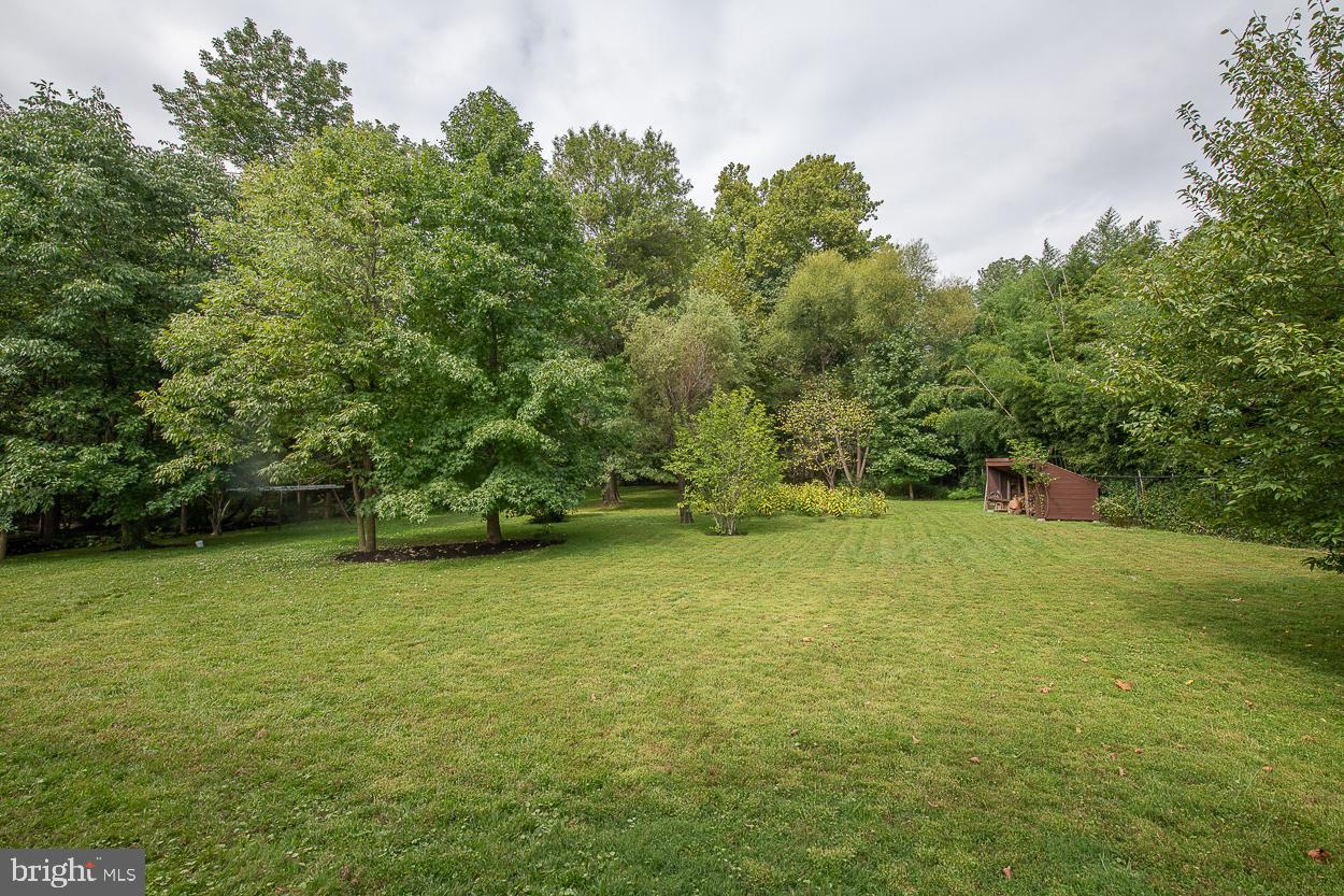 242 Broughton Lane Villanova, PA 19085 - Photo 40 of 41