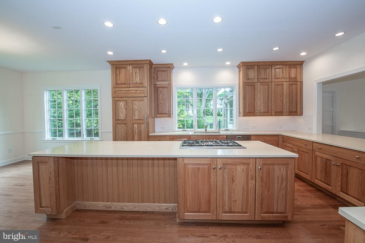 242 Broughton Lane Villanova, PA 19085 - Photo 9 of 41