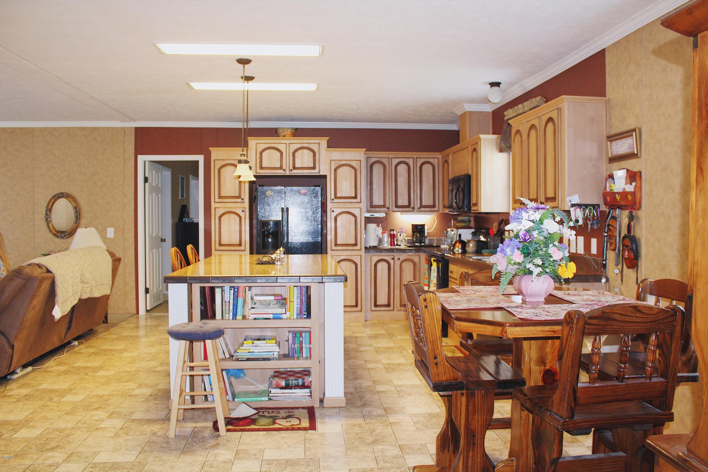 9617 Saracennia Road Moss Point, MS 39562 - Photo 21 of 24 IMG_9356