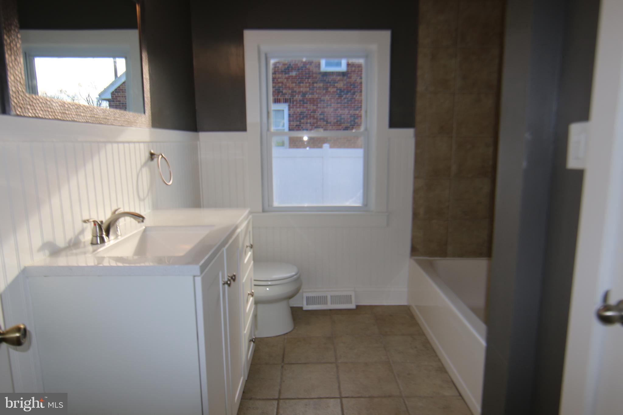 19 Crescent Street Highspire, PA 17034 - Photo 11 of 24