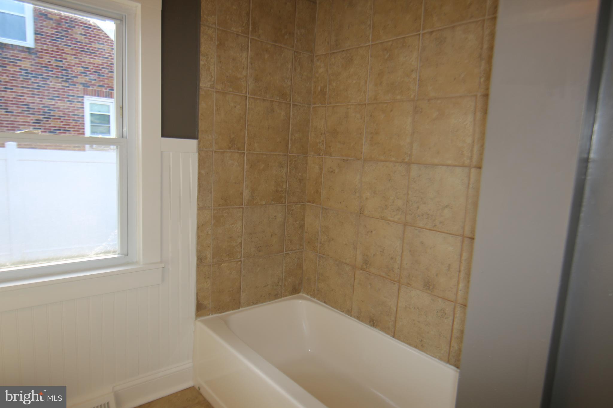 19 Crescent Street Highspire, PA 17034 - Photo 12 of 24