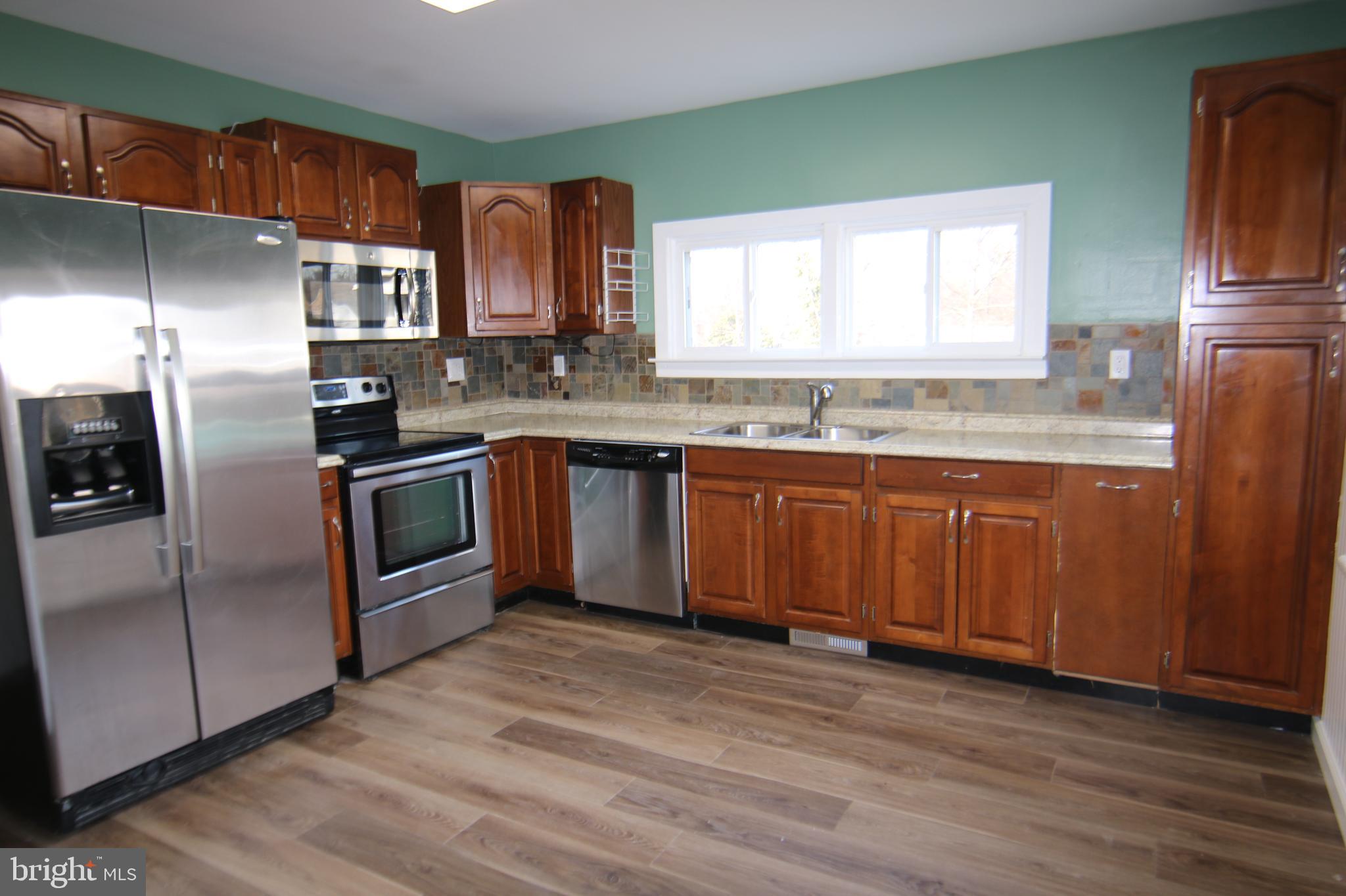19 Crescent Street Highspire, PA 17034 - Photo 15 of 24