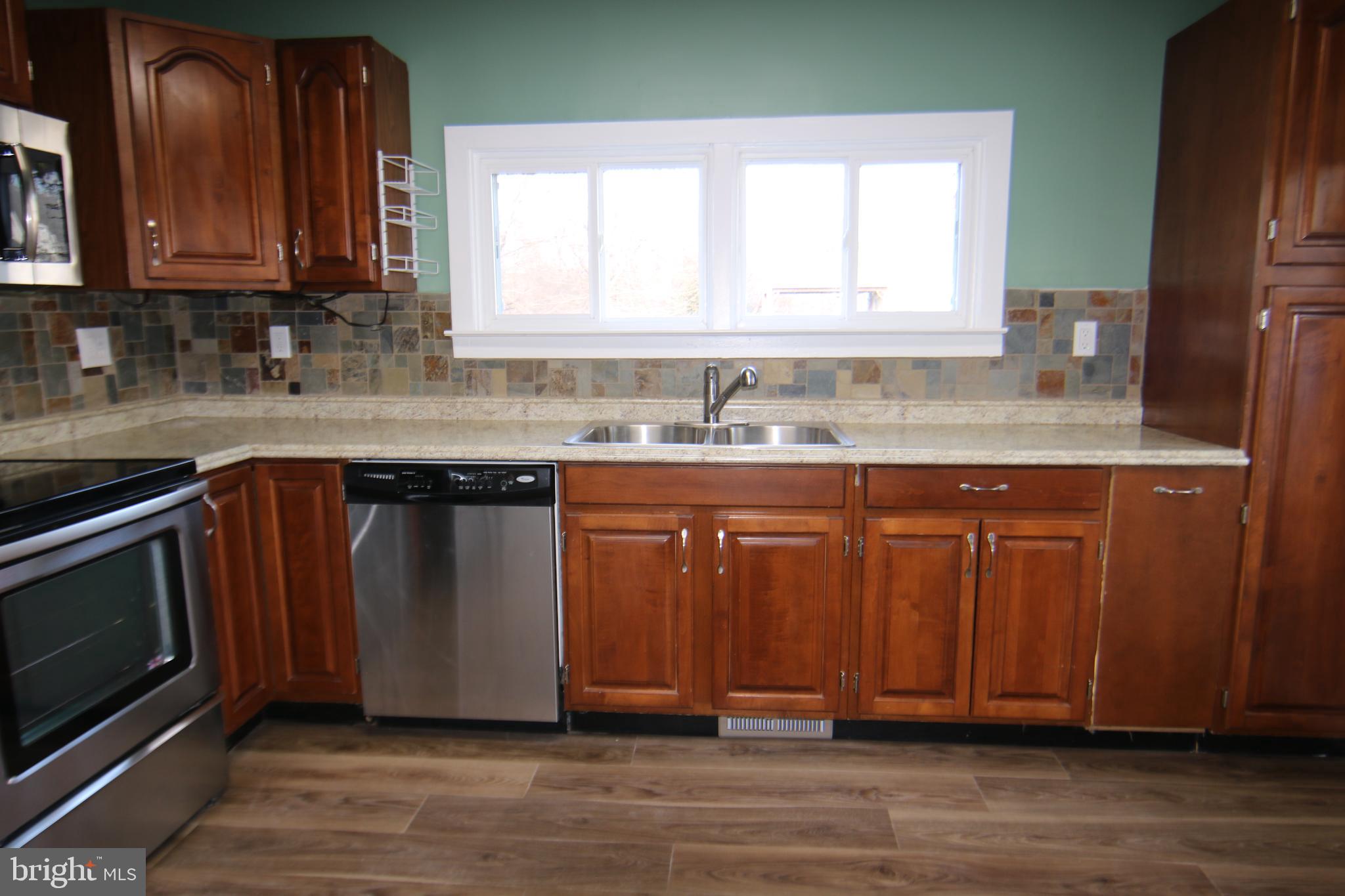 19 Crescent Street Highspire, PA 17034 - Photo 17 of 24