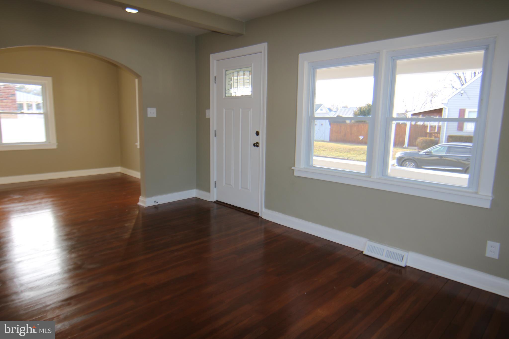 19 Crescent Street Highspire, PA 17034 - Photo 6 of 24