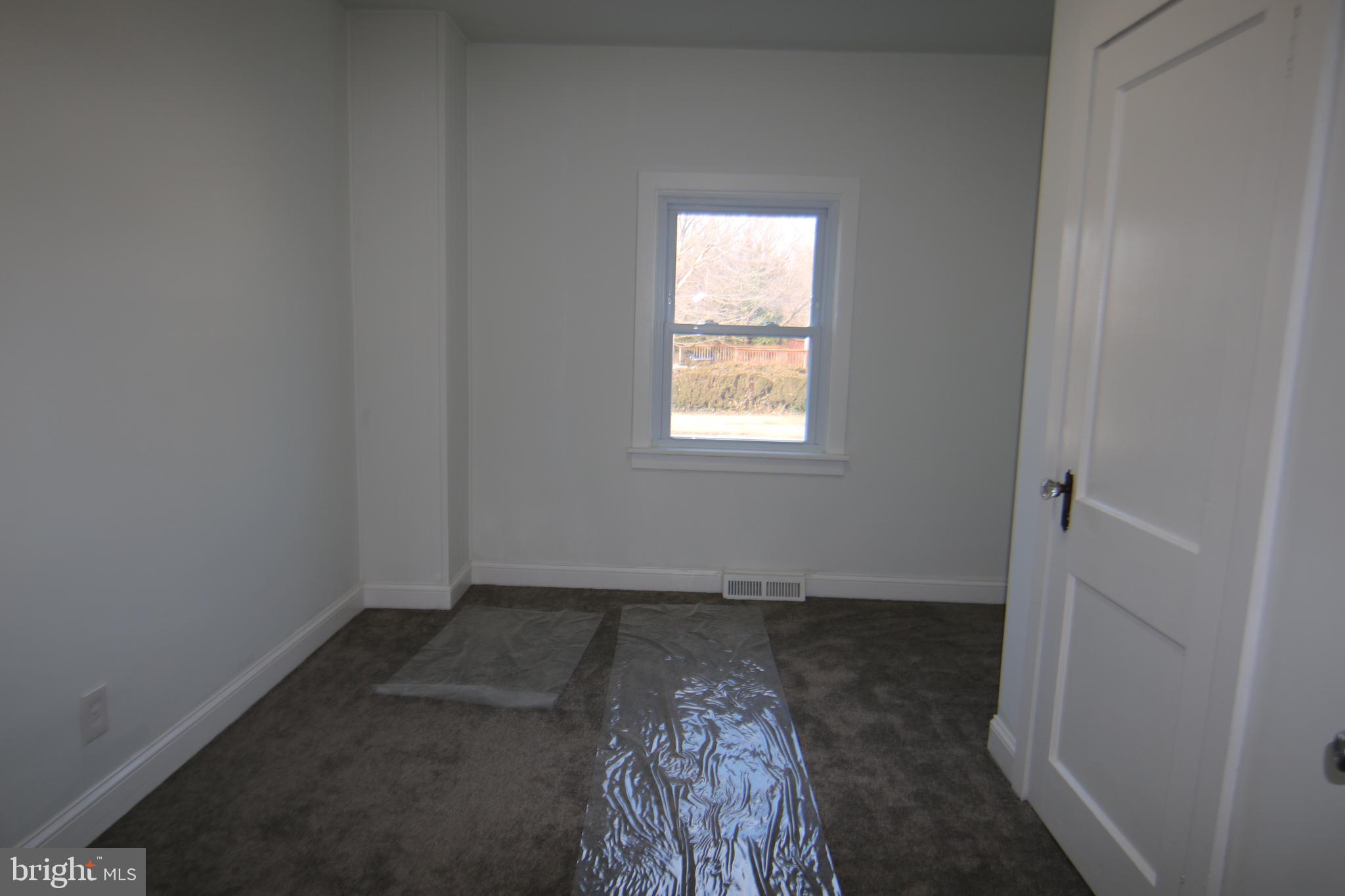 19 Crescent Street Highspire, PA 17034 - Photo 8 of 24