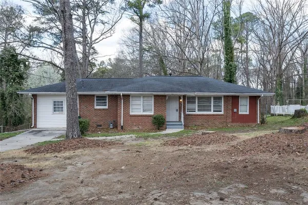 $1,700 | 2058 River Road, Ellenwood, GA 30294