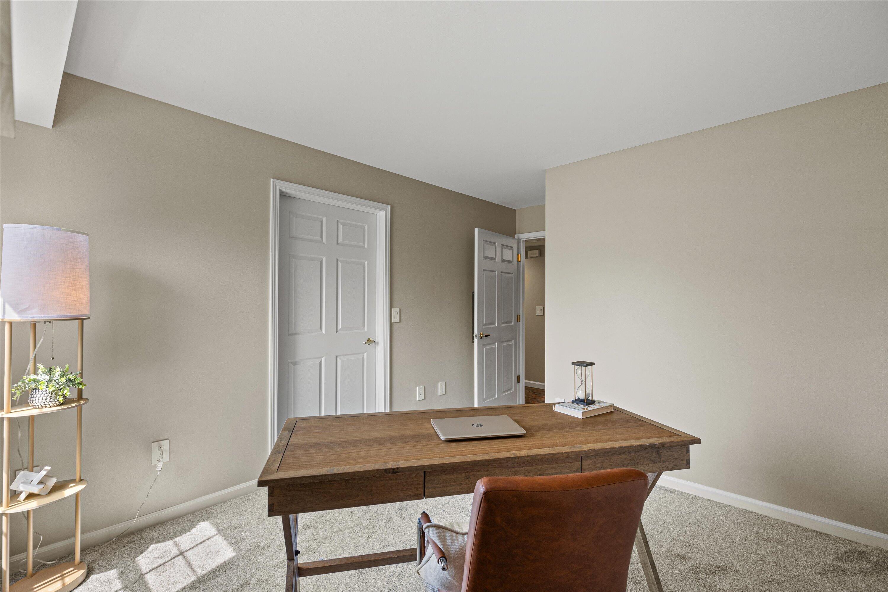 N17W26865 East Fieldhack Drive, Unit D Pewaukee, WI 53072 - Photo 12 of 19 14-0G8A0302