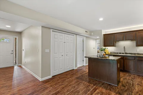 $319,900 | N17W26865 East Fieldhack Drive, Unit D, Pewaukee, WI 53072