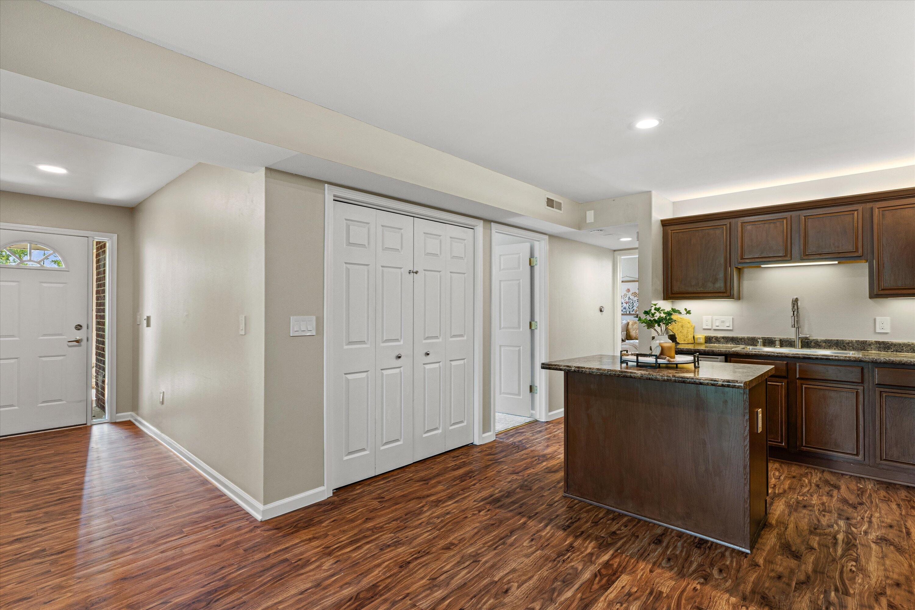 N17W26865 East Fieldhack Drive, Unit D Pewaukee, WI 53072 - Photo 18 of 19 20-0G8A0332