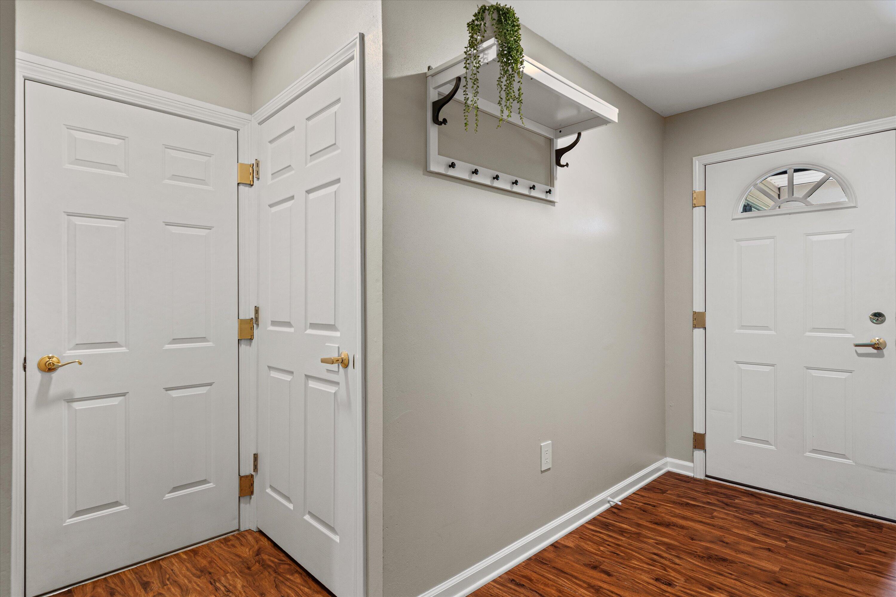N17W26865 East Fieldhack Drive, Unit D Pewaukee, WI 53072 - Photo 3 of 19 05-0G8A0245