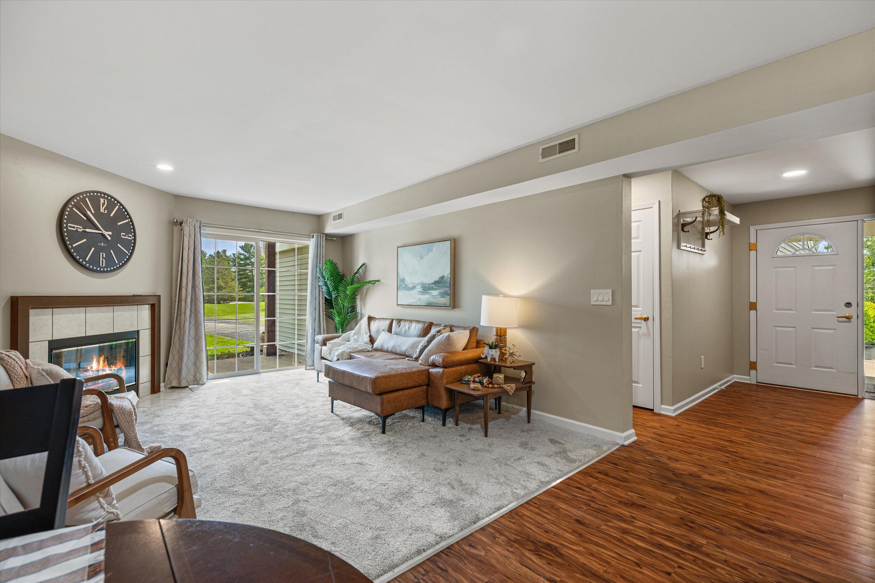 N17W26865 East Fieldhack Drive, Unit D Pewaukee, WI 53072 - Photo 4 of 19 06-0G8A0251