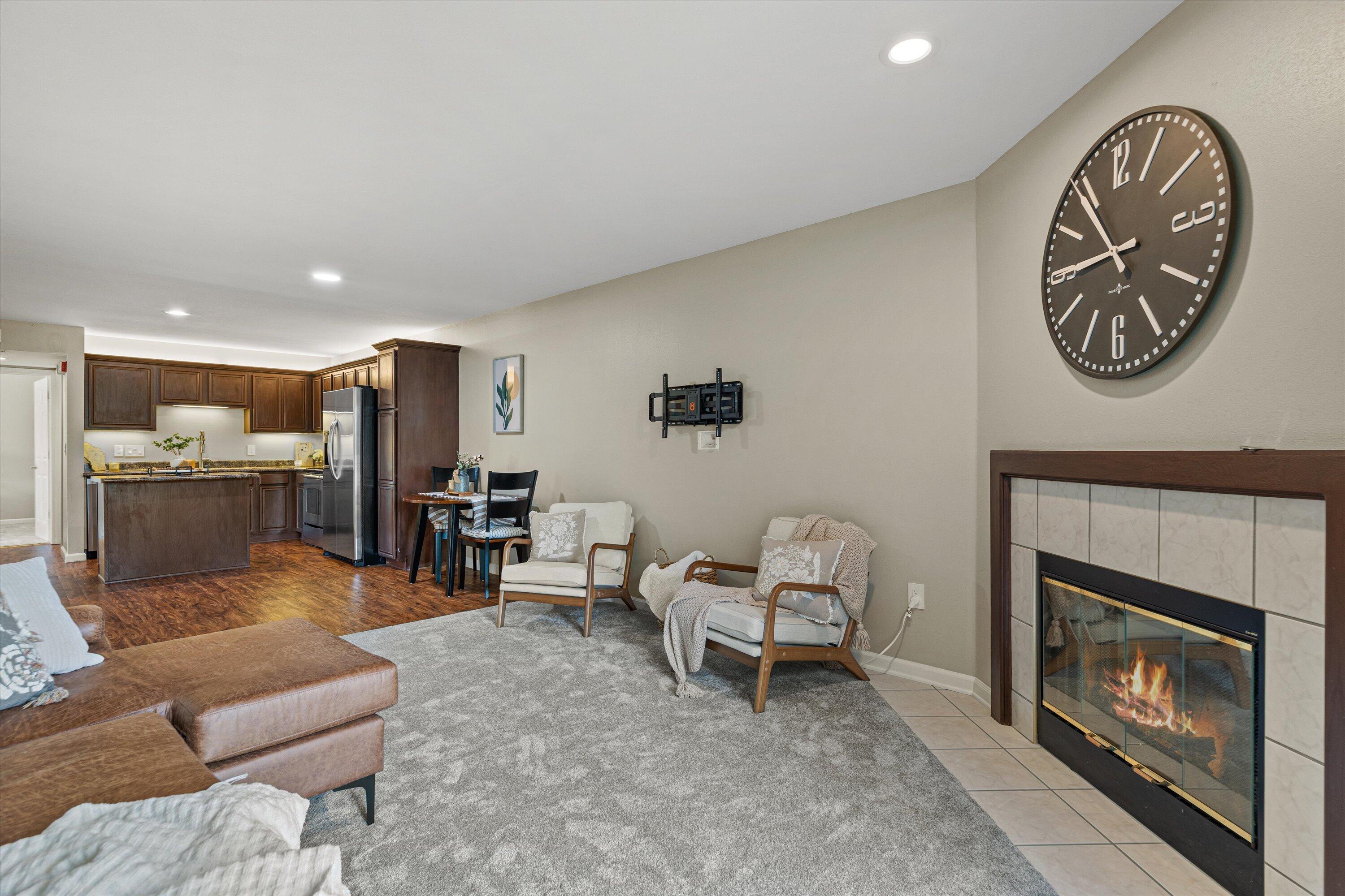 N17W26865 East Fieldhack Drive, Unit D Pewaukee, WI 53072 - Photo 6 of 19 08-0G8A0263