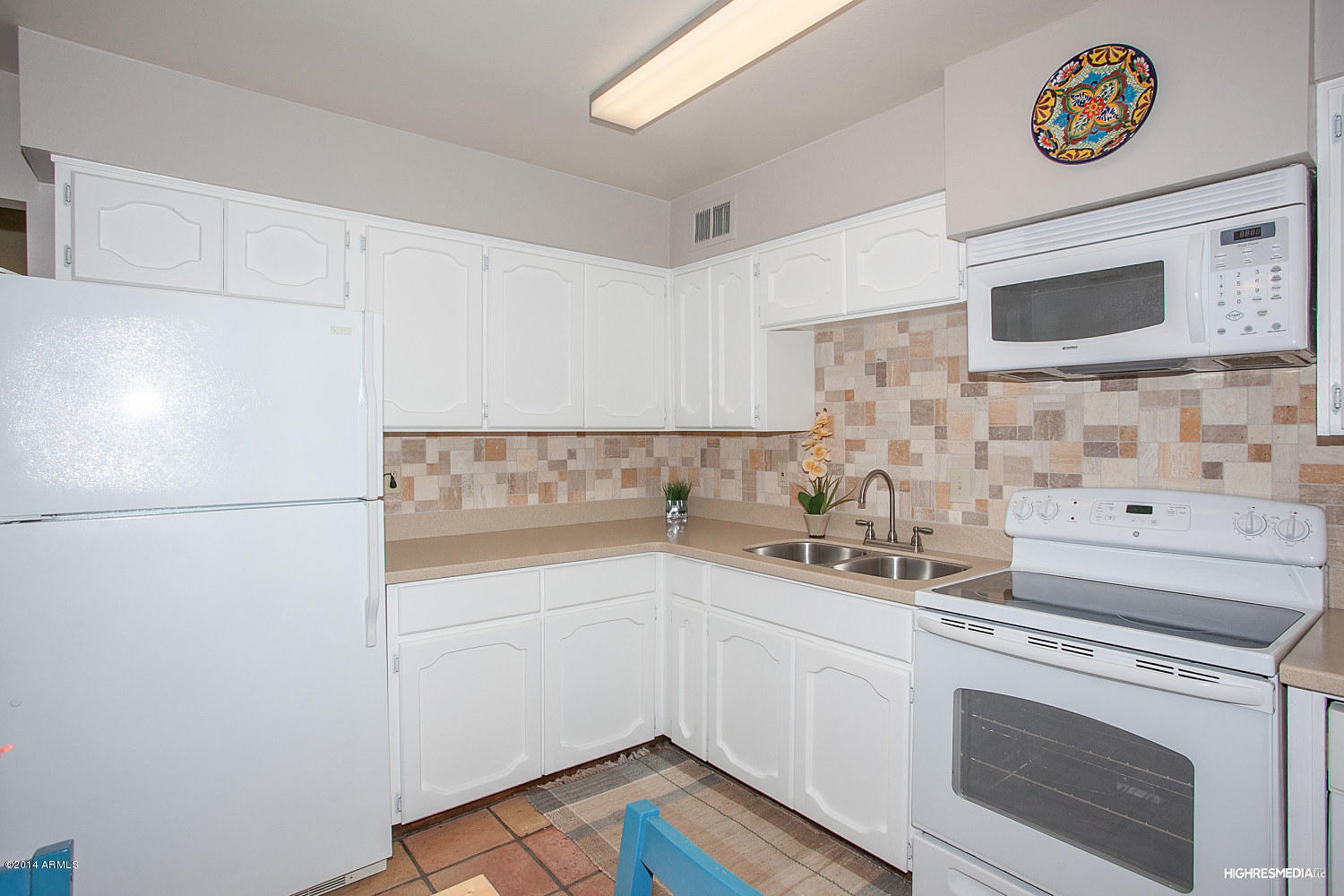 3031 South Rural Road, Unit 17 Tempe, AZ 85282 - Photo 21 of 25 Kitchen