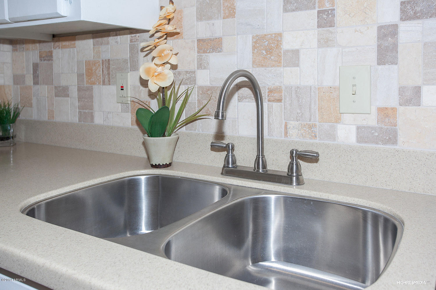 3031 South Rural Road, Unit 17 Tempe, AZ 85282 - Photo 22 of 25 Kitchen