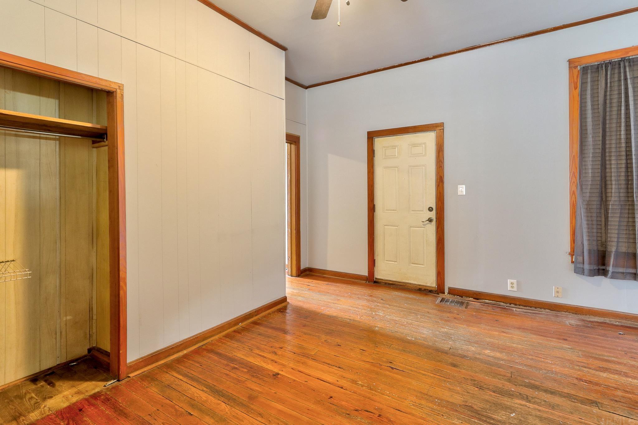2008 Stringtown Road Evansville, IN 47711 - Photo 10 of 20 Gallery Image 10