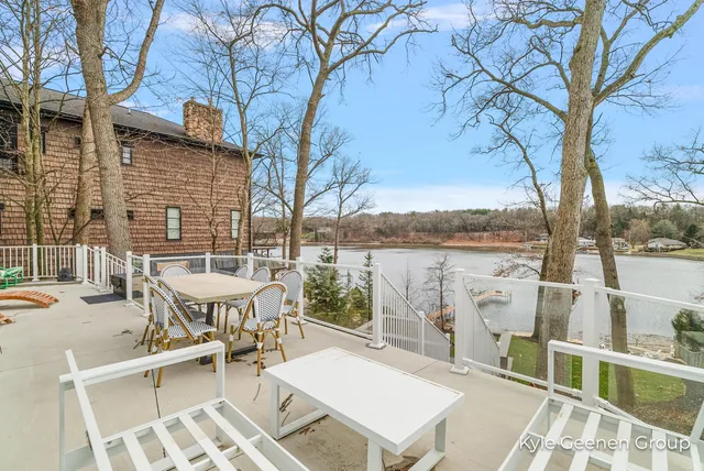 $1,685,000 | 6365 Waters Edge Lane, Saugatuck, MI 49453