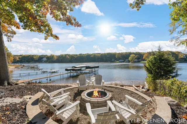 $1,685,000 | 6365 Waters Edge Lane, Saugatuck, MI 49453