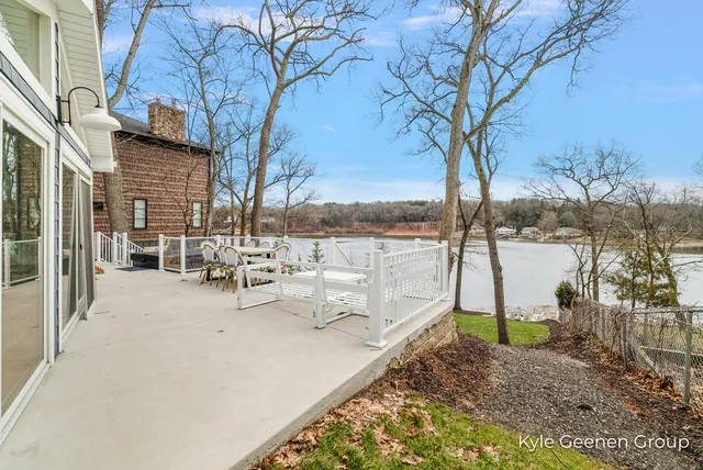 $1,685,000 | 6365 Waters Edge Lane, Saugatuck, MI 49453