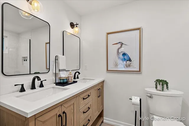 $1,685,000 | 6365 Waters Edge Lane, Saugatuck, MI 49453