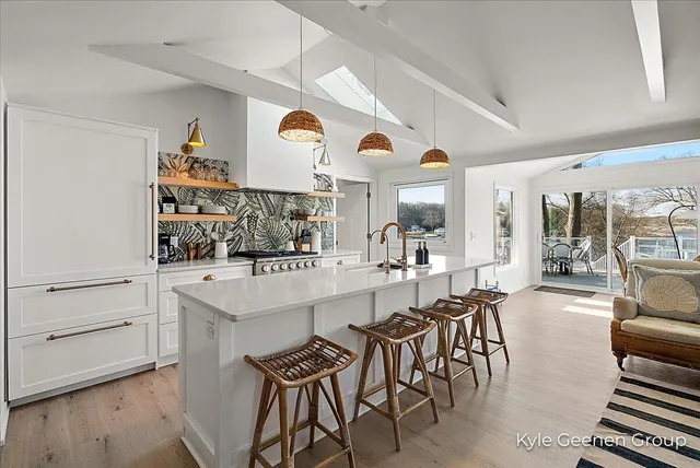 $1,685,000 | 6365 Waters Edge Lane, Saugatuck, MI 49453