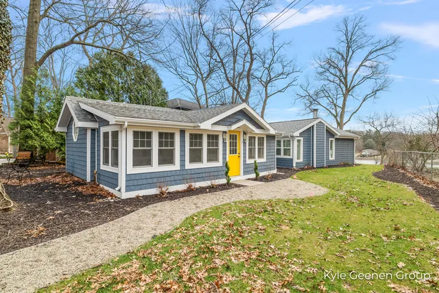 $1,685,000 | 6365 Waters Edge Lane, Saugatuck, MI 49453