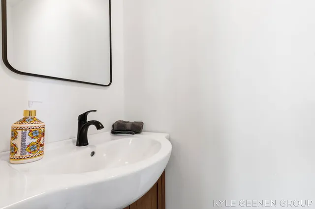 $1,685,000 | 6365 Waters Edge Lane, Saugatuck, MI 49453