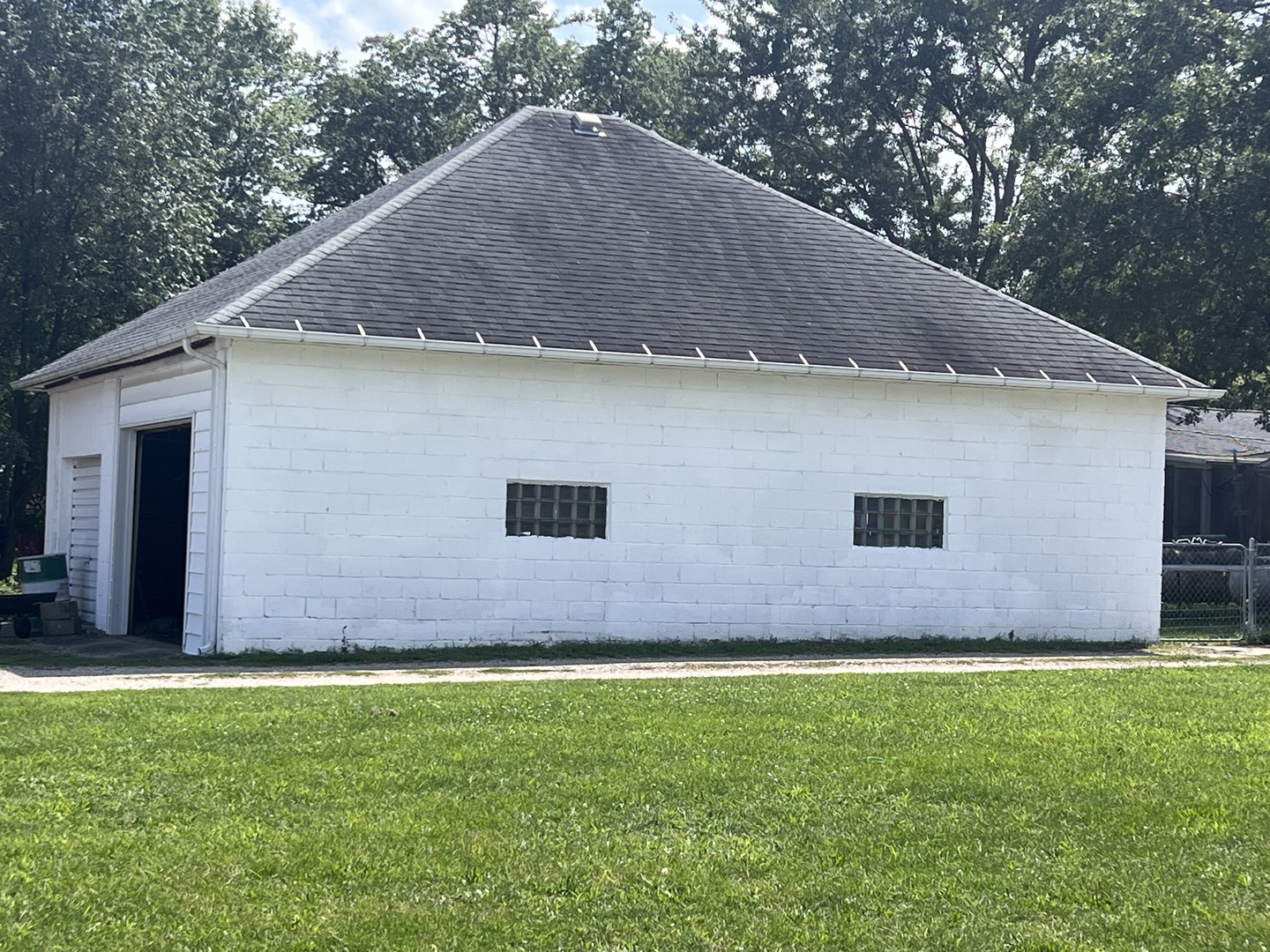 301 Dilks Street Roberts, IL 60962 - Photo 4 of 44 a house with a yard