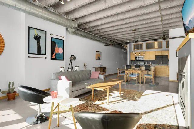 $475,000 | 901 North 3rd Street, Unit 404, Minneapolis, MN 55401