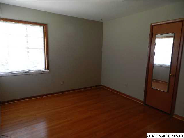 713 Martinwood Road Birmingham, AL 35235 - Photo 17 of 30
