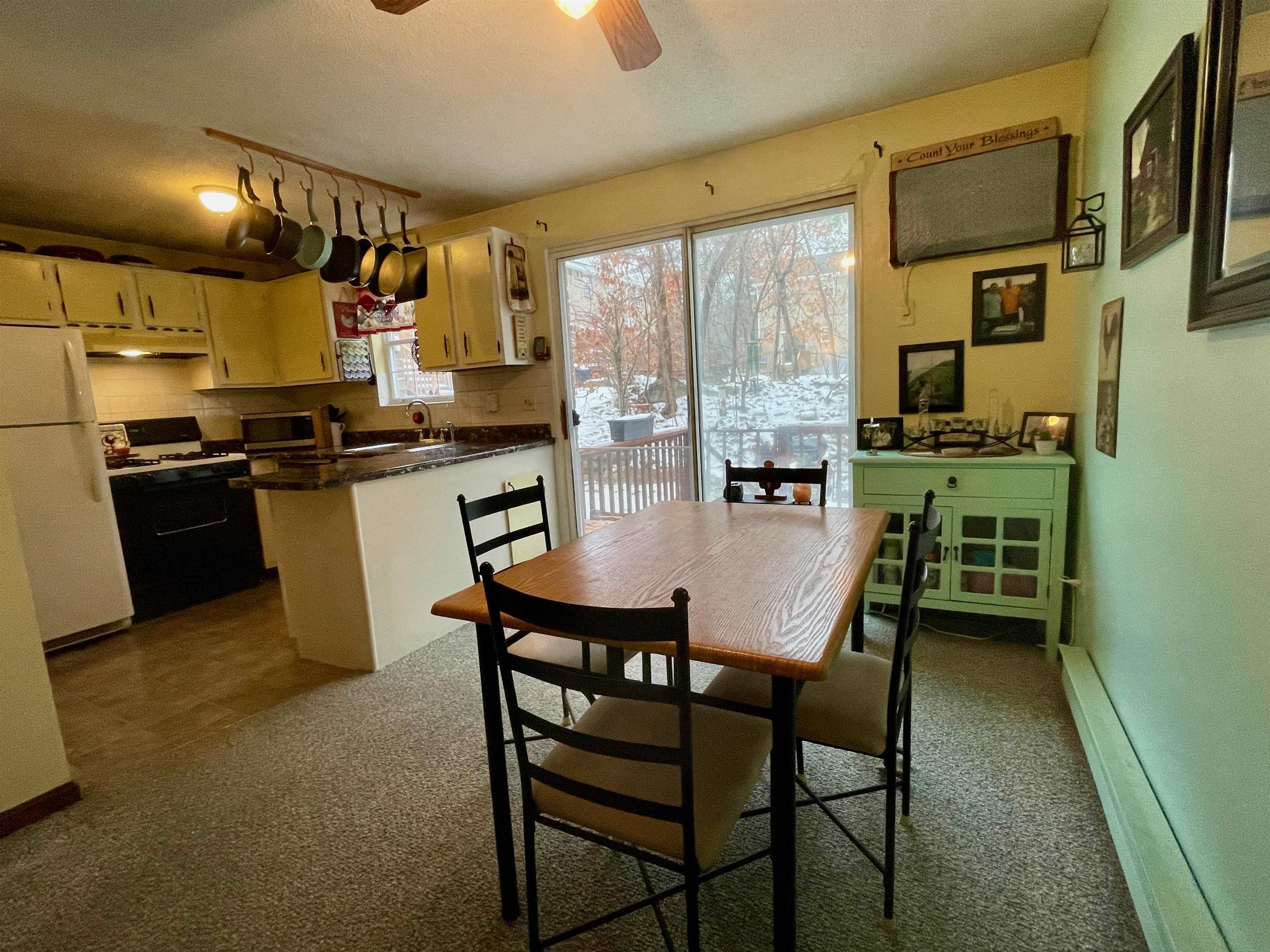 34 Fieldstone Drive, Unit 34 Londonderry, NH 03053 - Photo 13 of 40