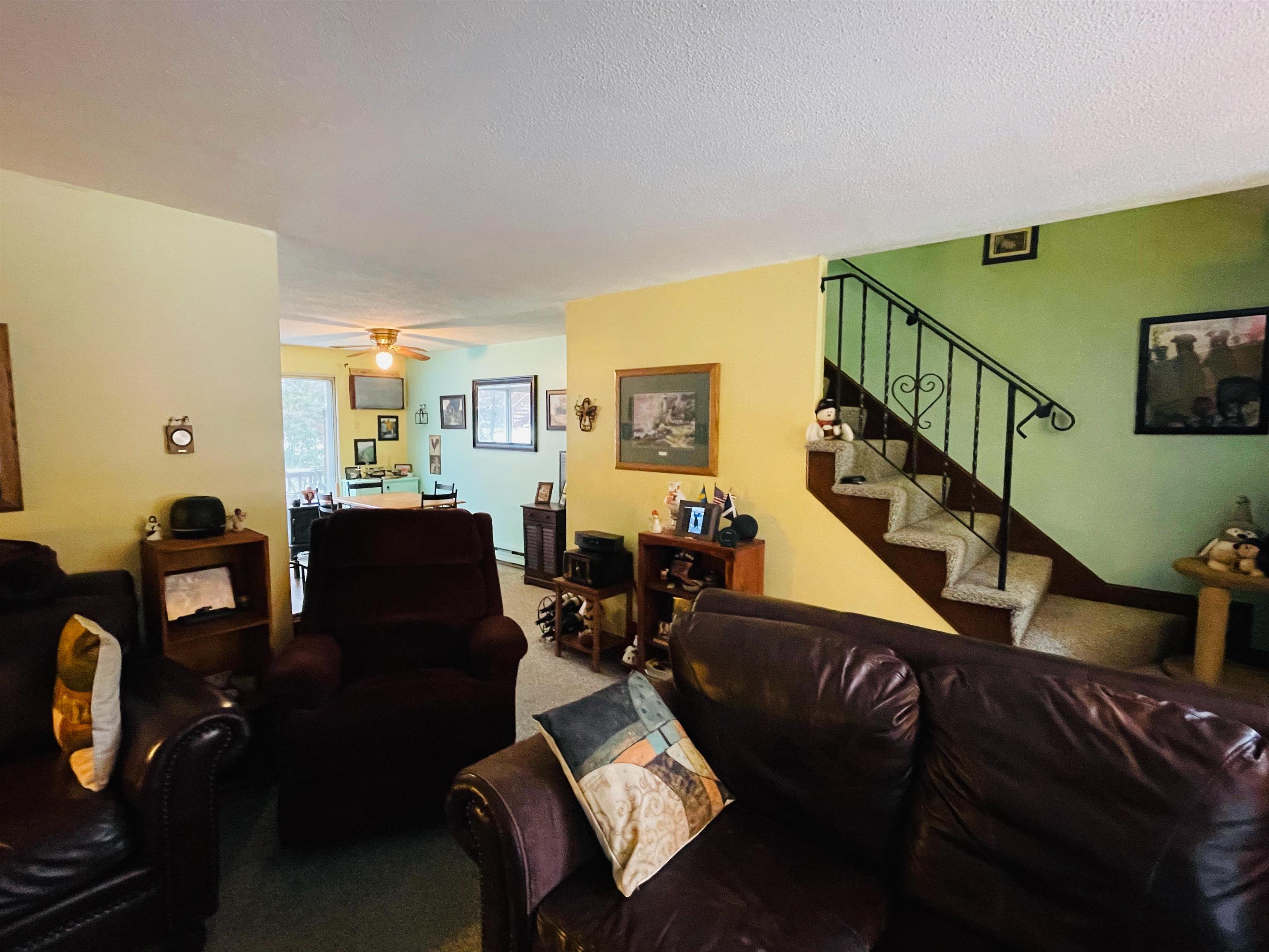 34 Fieldstone Drive, Unit 34 Londonderry, NH 03053 - Photo 18 of 40